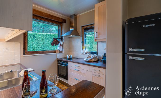 Gem�tliches Ferienhaus f�r 6 Personen in Erez�e, Ardennen: genie�en Sie Komfort, Jacuzzi und die N�he zur Natur