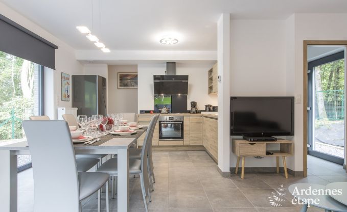 Freistehendes Ferienhaus in �rez�e f�r 4 Personen mit Privatgarten, Au�ensauna und Spielger�ten