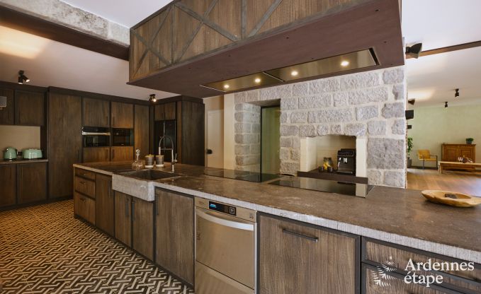 Luxurise Villa in Ereze mit 9 Schlafzimmern, 9 Badezimmern, Hallenbad, Sauna und groem Garten fr 24 Personen