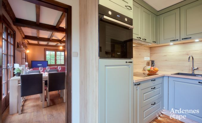 Authentisches Chalet f�r 4 in Erez�e: Entspannung und Natur im Herzen der Ardennen