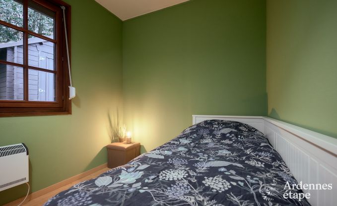 Authentisches Chalet f�r 4 in Erez�e: Entspannung und Natur im Herzen der Ardennen