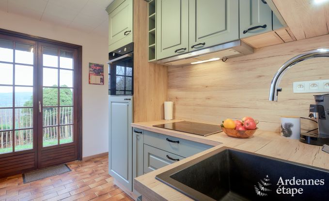 Authentisches Chalet f�r 4 in Erez�e: Entspannung und Natur im Herzen der Ardennen