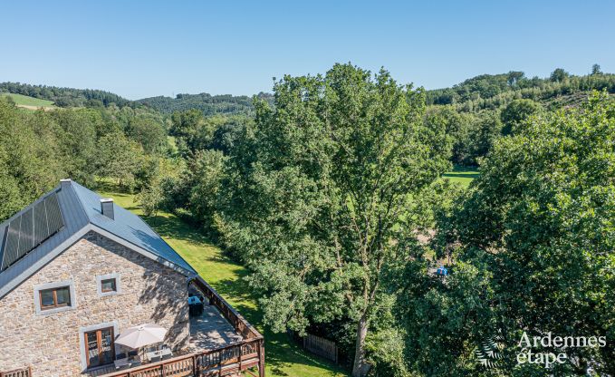 Ferienhaus mit �berdachter Whirlpool Erez�e 16 Pers. Ardennen