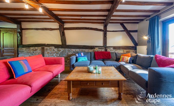 Ferienhaus mit �berdachter Whirlpool Erez�e 16 Pers. Ardennen