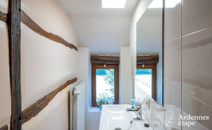 Ferienhaus mit �berdachter Whirlpool Erez�e 16 Pers. Ardennen