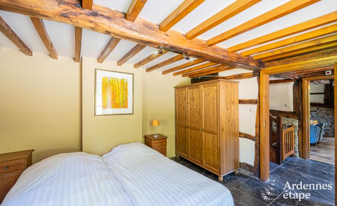 Ferienhaus mit �berdachter Whirlpool Erez�e 16 Pers. Ardennen