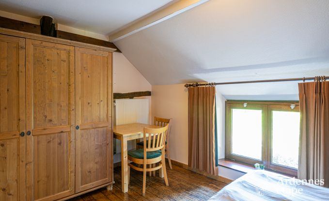 Ferienhaus mit �berdachter Whirlpool Erez�e 16 Pers. Ardennen