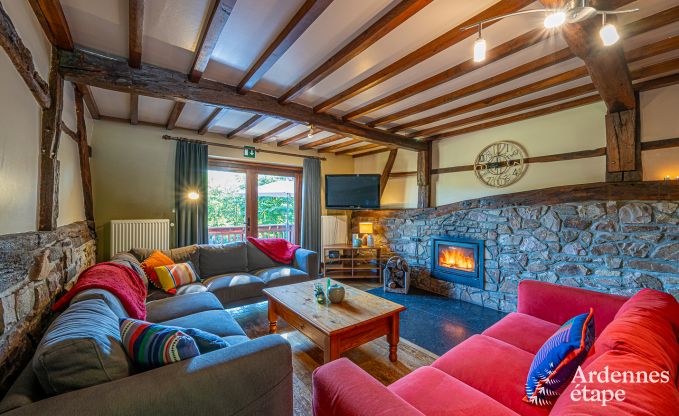 Ferienhaus mit �berdachter Whirlpool Erez�e 16 Pers. Ardennen