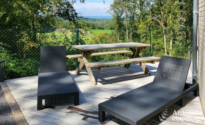 Freistehendes Ferienhaus in �rez�e f�r 4 Personen mit Privatgarten, Au�ensauna und Spielger�ten