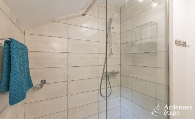 Freistehendes Ferienhaus in �rez�e f�r 4 Personen mit Privatgarten, Au�ensauna und Spielger�ten