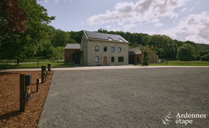 Luxurise Villa in Ereze mit 9 Schlafzimmern, 9 Badezimmern, Hallenbad, Sauna und groem Garten fr 24 Personen