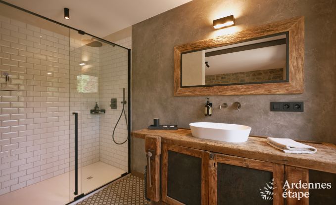 Luxurise Villa in Ereze mit 9 Schlafzimmern, 9 Badezimmern, Hallenbad, Sauna und groem Garten fr 24 Personen