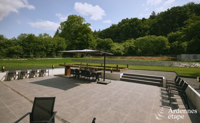 Luxurise Villa in Ereze mit 9 Schlafzimmern, 9 Badezimmern, Hallenbad, Sauna und groem Garten fr 24 Personen