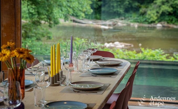 Au�ergew�hnlich Ferienhaus in Esneux f�r 18 Personen mit 6 Schlafzimmern, Infinity-Pool und Au�enwhirlpool