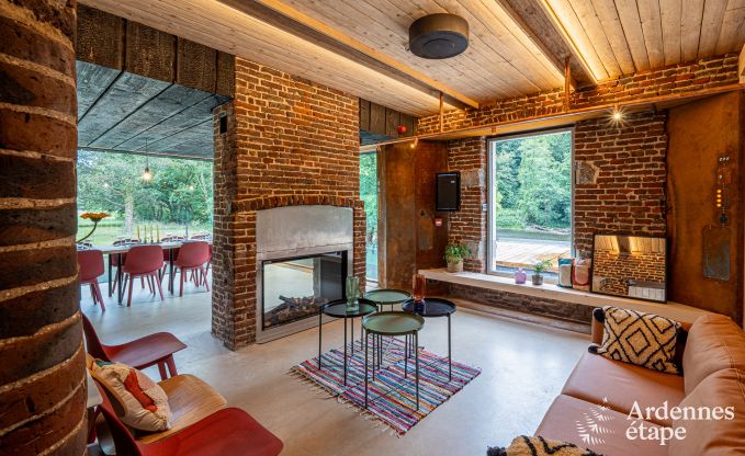 Au�ergew�hnlich Ferienhaus in Esneux f�r 18 Personen mit 6 Schlafzimmern, Infinity-Pool und Au�enwhirlpool