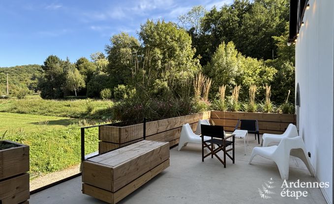 Au�ergew�hnlich Ferienhaus in Esneux f�r 18 Personen mit 6 Schlafzimmern, Infinity-Pool und Au�enwhirlpool