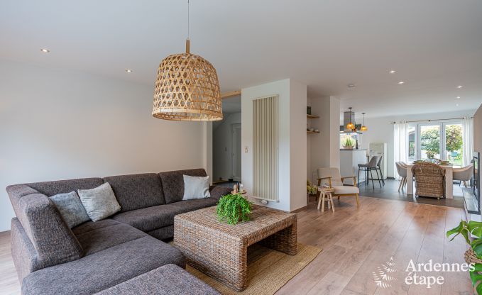 Komfortables Haus f�r 7 Personen in Eupen mit 4 Schlafzimmern, moderner K�che, privater Terrasse und Garten