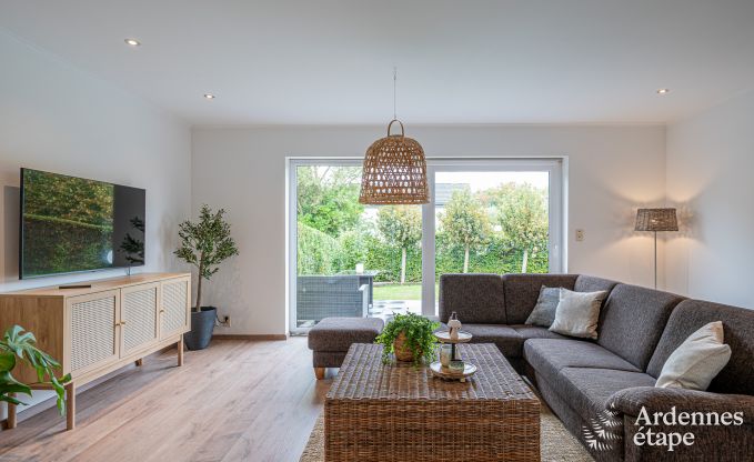 Komfortables Haus f�r 7 Personen in Eupen mit 4 Schlafzimmern, moderner K�che, privater Terrasse und Garten