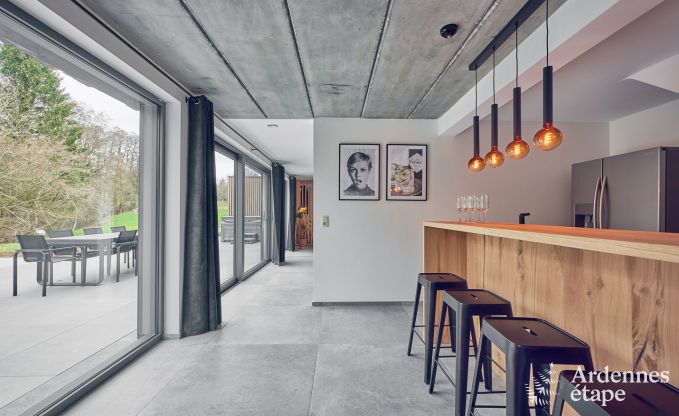 Luxusvilla in Ferri�res Ardenne, 15 Personen, 7 Schlafzimmer, Spa, beheizter Pool, privater Garten, angepasste Ausstattung