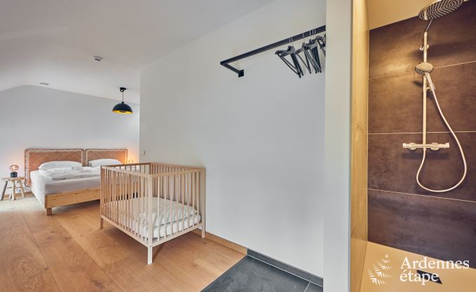 Luxusvilla in Ferri�res Ardenne, 15 Personen, 7 Schlafzimmer, Spa, beheizter Pool, privater Garten, angepasste Ausstattung