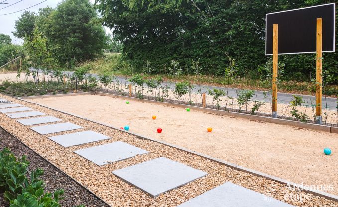 Luxusvilla in Ferri�res Ardenne, 15 Personen, 7 Schlafzimmer, Spa, beheizter Pool, privater Garten, angepasste Ausstattung