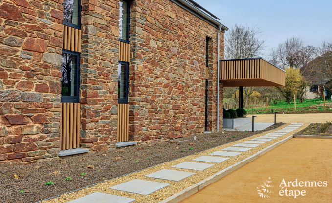 Luxusvilla in Ferri�res Ardenne, 15 Personen, 7 Schlafzimmer, Spa, beheizter Pool, privater Garten, angepasste Ausstattung