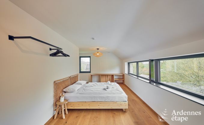 Luxusvilla in Ferri�res Ardenne, 15 Personen, 7 Schlafzimmer, Spa, beheizter Pool, privater Garten, angepasste Ausstattung
