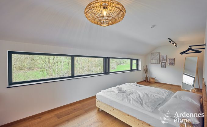 Luxusvilla in Ferri�res Ardenne, 15 Personen, 7 Schlafzimmer, Spa, beheizter Pool, privater Garten, angepasste Ausstattung