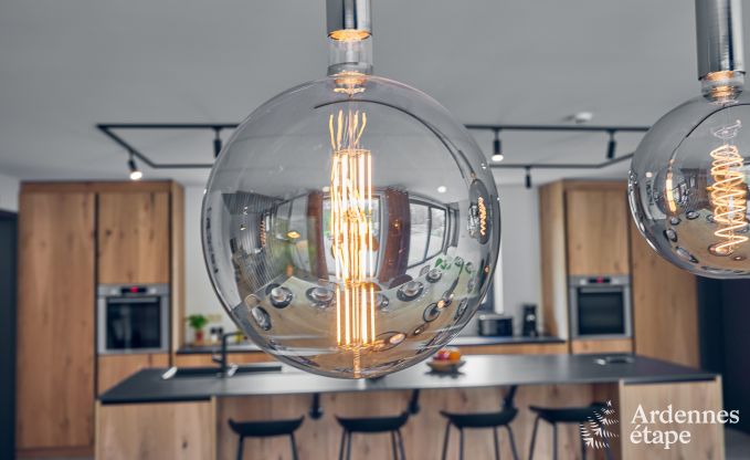 Luxusvilla in Ferri�res Ardenne, 15 Personen, 7 Schlafzimmer, Spa, beheizter Pool, privater Garten, angepasste Ausstattung