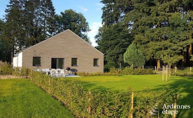 Komfortables Ferienhaus f�r 4 Personen in Florennes, Ardennen