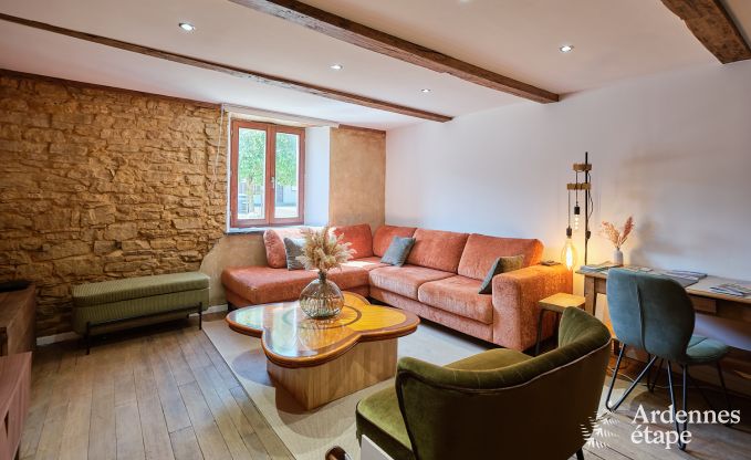 Charmantes Ferienhaus f�r 8 Personen in Florenville mit 4 Schlafzimmern, Wellness und Spielturm an der Semois