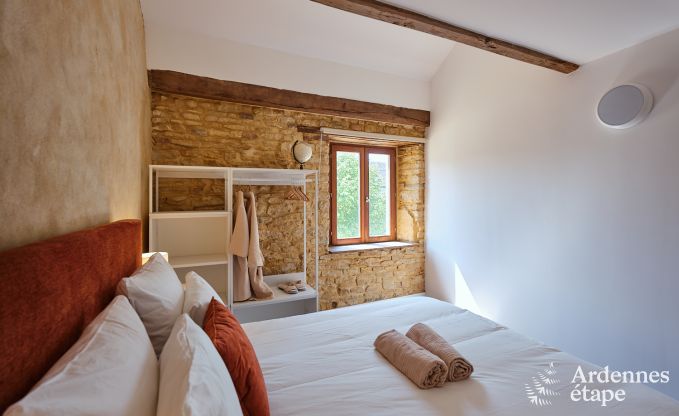 Charmantes Ferienhaus f�r 8 Personen in Florenville mit 4 Schlafzimmern, Wellness und Spielturm an der Semois