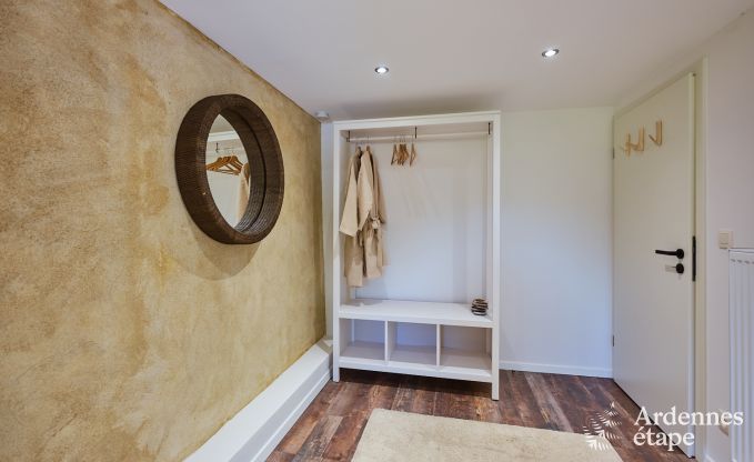 Charmantes Ferienhaus f�r 8 Personen in Florenville mit 4 Schlafzimmern, Wellness und Spielturm an der Semois