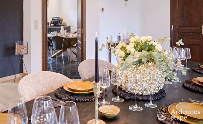 Gerumiges komfortables Ferienhaus fr 10 Personen in Voeren mit privatem Pool, Whirlpool und Garten