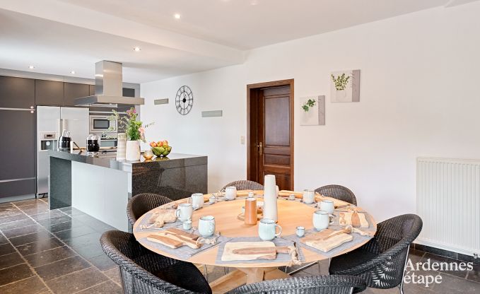 Gerumiges komfortables Ferienhaus fr 10 Personen in Voeren mit privatem Pool, Whirlpool und Garten