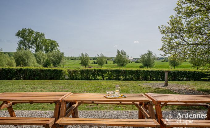 Schloss in Froidchapelle f�r 19 Personen mit 5 Doppelzimmern mit eigenem Bad