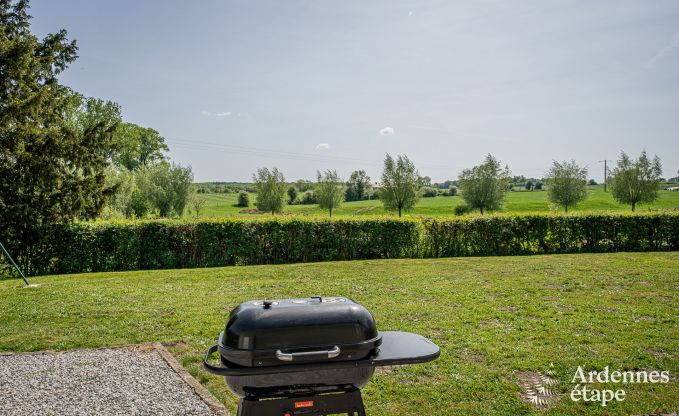 Schloss in Froidchapelle f�r 19 Personen mit 5 Doppelzimmern mit eigenem Bad