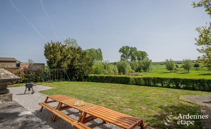 Schloss in Froidchapelle f�r 19 Personen mit 5 Doppelzimmern mit eigenem Bad