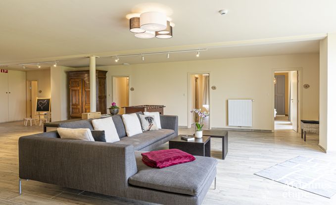 Ferienhaus Froidchapelle 20 Pers. Ardennen Schwimmbad Wellness Behinderten gerecht