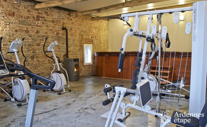 Luxusferienhaus in Froidthier f�r 10 G�ste mit Pool, Wellness und 5 Schlafzimmern in der N�he von Aubel