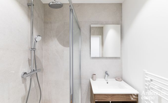 Gemtliche Ferienwohnung fr 6 Personen in Rienne, Ardennen.