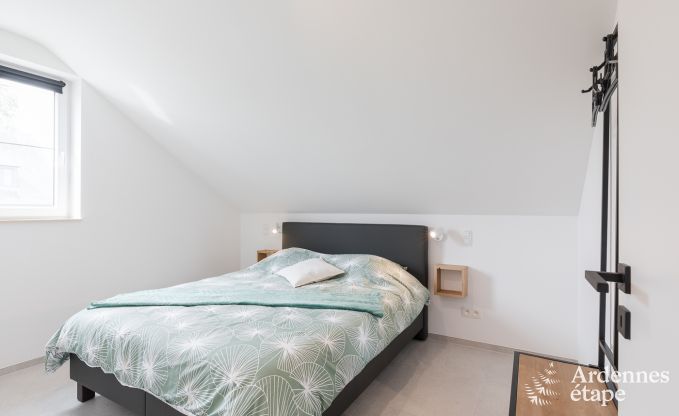 Sch�ne Ferienunterkunft f�r 10 Personen in Rienne, Ardennen