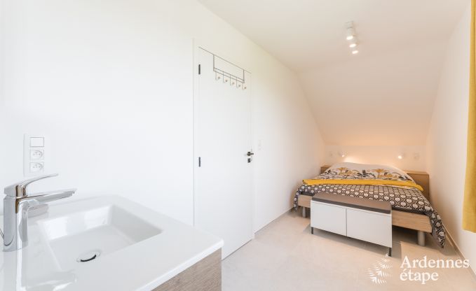 Gemtliche Ferienwohnung fr 6 Personen in Rienne, Ardennen.