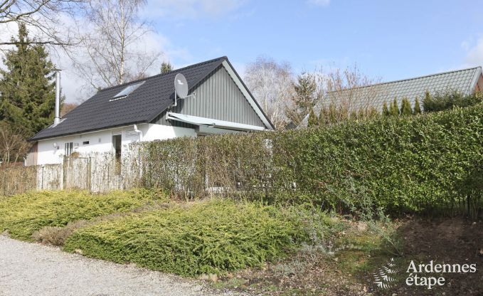 Ferienhaus für Familien mit großem Garten und Terrasse in Gemmenich
