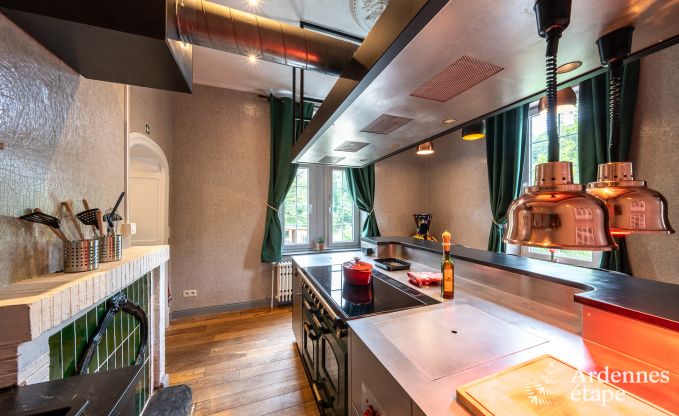 Luxuri�ses Herrenhaus in Gesves, Belgische Ardennen