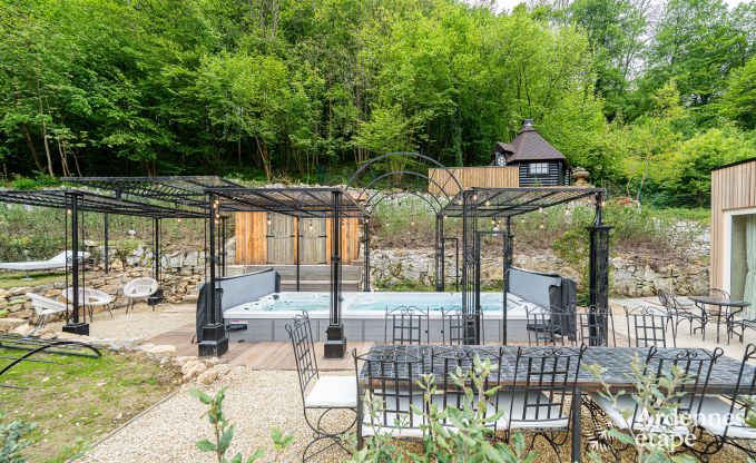 Luxuri�ses Herrenhaus in Gesves, Belgische Ardennen
