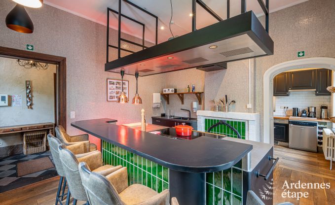 Luxuri�ses Herrenhaus in Gesves, Belgische Ardennen