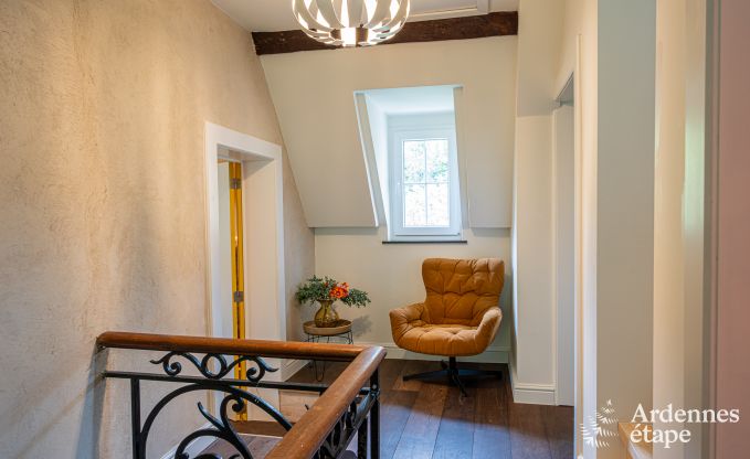 Luxuri�ses Herrenhaus in Gesves, Belgische Ardennen