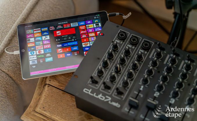 Luxuri�ses Herrenhaus in Gesves, Belgische Ardennen