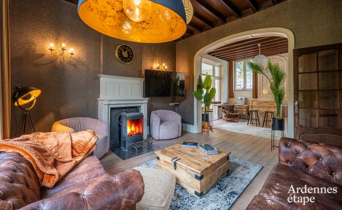 Luxuri�ses Herrenhaus in Gesves, Belgische Ardennen